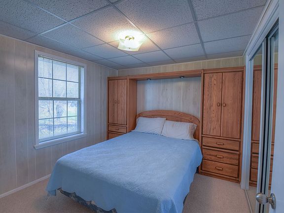 4th image of 119 Glen Oaks Dr