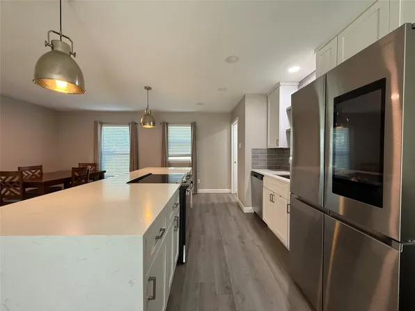 311 Ocean Dr, Richardson, TX 75081