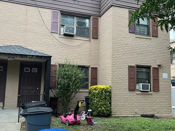 144-41 72nd Ave #30B, Flushing, NY 11367
