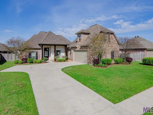 13169 Moss Pointe Dr, Geismar, LA 70734