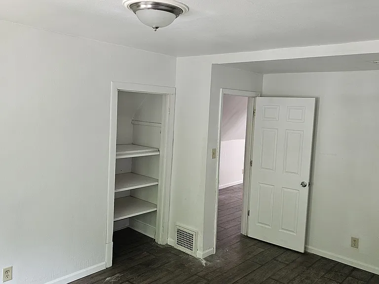 3444 N Richards St — Photo 18
