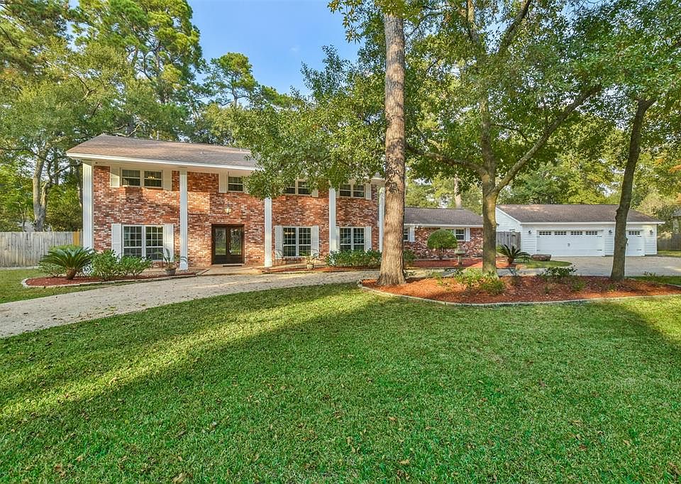 1st image of 11910 Campos Dr