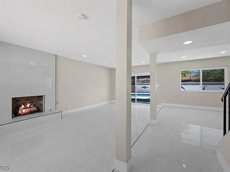 2975 Boise St — Photo 6