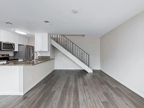 3rd image of 9861 Mission Greens Ct Unit 3