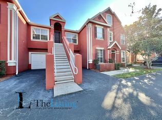 9126 Lake Chase Island Way, Tampa, FL 33626