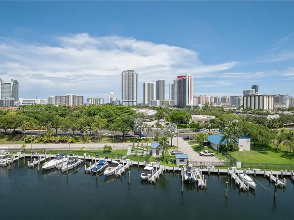 200 Diplomat Pkwy APT 830, Hallandale, FL 33009