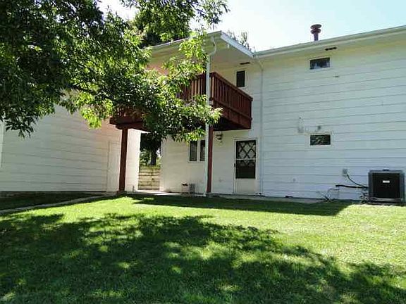 5th image of 5817 S 56th St