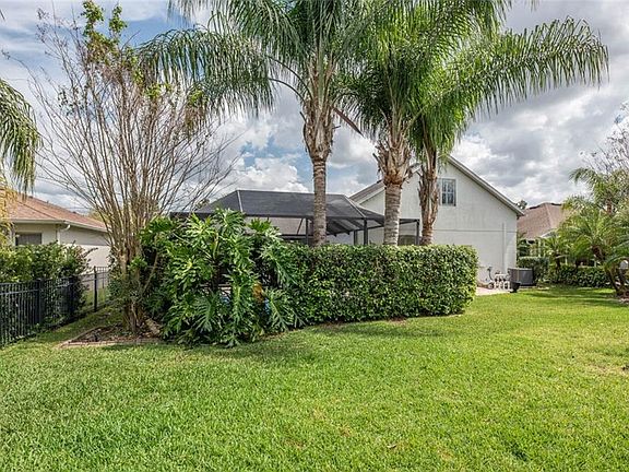 4th image of 6019 Palomaglade Dr