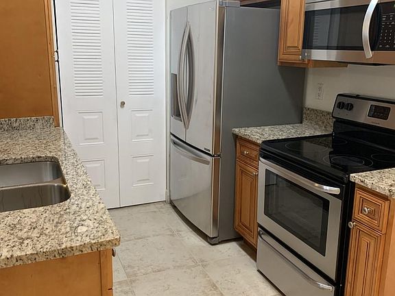 3rd image of 2226 Arbour Walk Cir