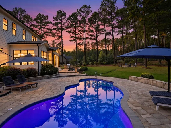 181 Seaforth Landing Dr, Pittsboro, NC 27312