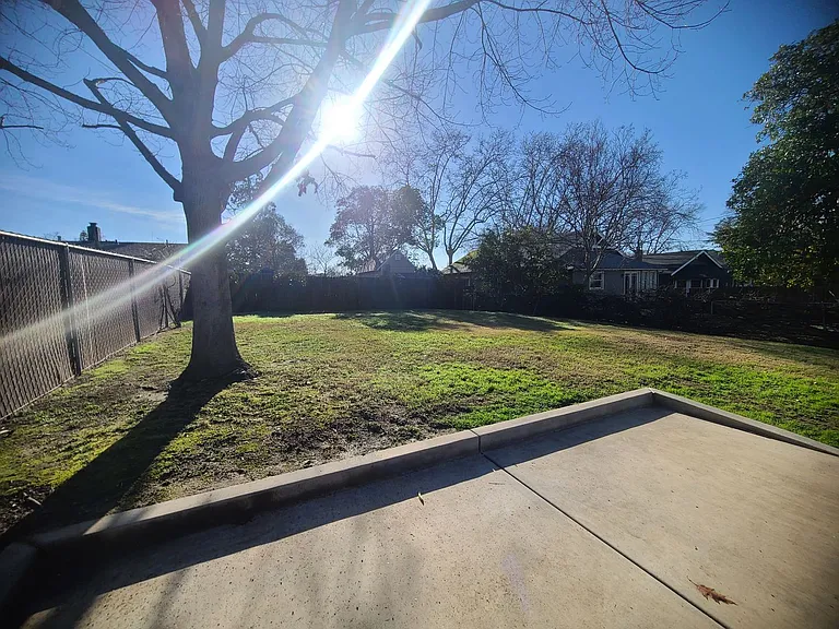 114 Taylor St — Photo 39
