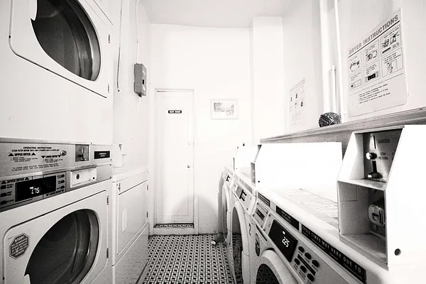 Rented by Bold New York | media 15