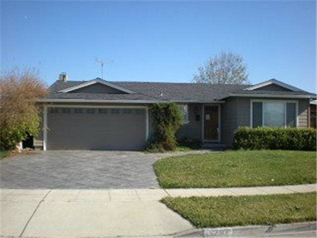 2nd image of 5792 Rachel Ct