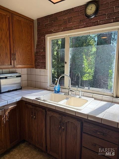 2nd image of 15450 Morningside Drive