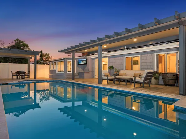 2884 Amulet St, San Diego, CA 92123