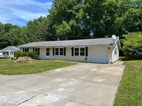 433 Fairgrounds Rd, Painesville, OH 44077