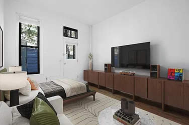 48 Greenwich Avenue, #1B