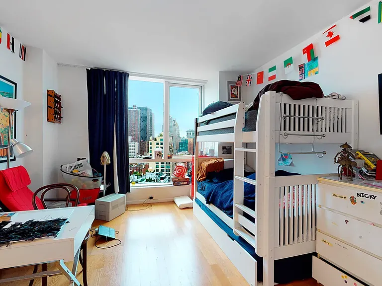 200 Chambers St #22D — Photo 7