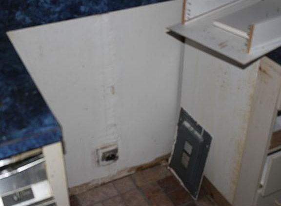 5th image of 400 NE 18th Ave APT 205