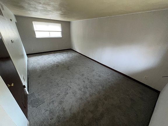 2nd image of 3318 N California Ave