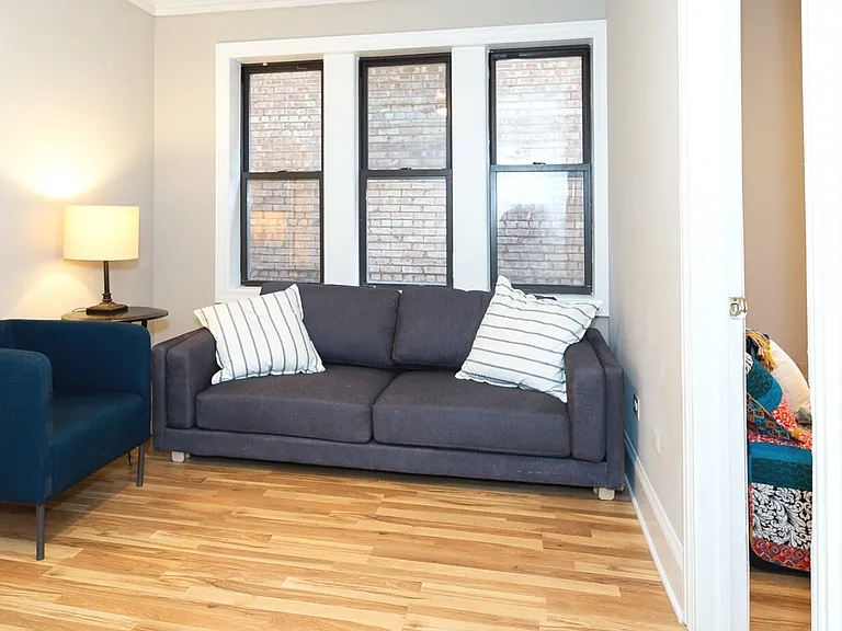 517 W. Oakdale — Photo 11