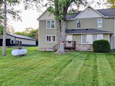 32272 88th Ave, Lawton, MI, 49065
