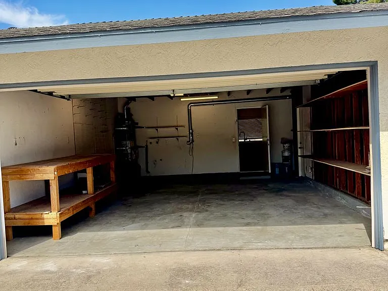 10026 Ashdale Ln — Photo 13