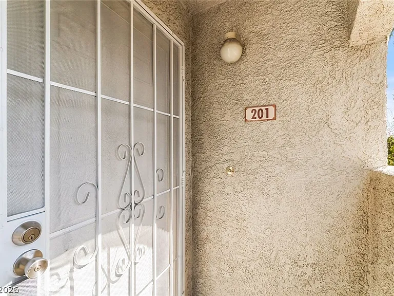 4320 W Lake Mead Blvd #201 — Photo 29