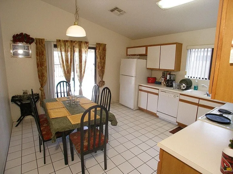 8626 W Mariposa Dr — Photo 11