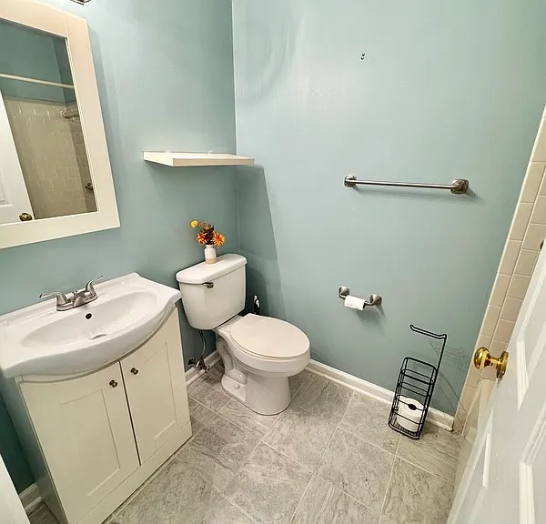 9352 Castle York Ct #7 — Photo 9