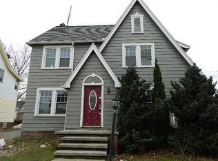 3272 Kildare Rd, Cleveland Heights, OH 44118