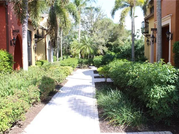 9146 Chula Vista ST #129-3, NAPLES, FL 34113