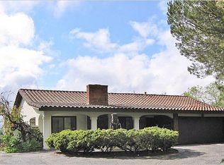 3967 San Augustine Dr, Glendale, CA 91206