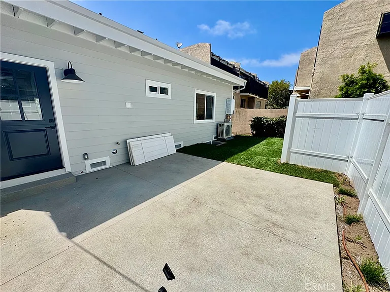 108 S Guadalupe Ave — Photo 29