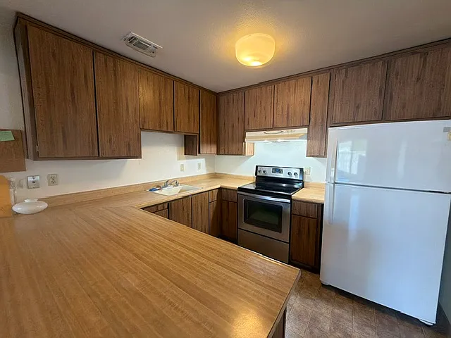 6314 Blackstar Dr — Photo 9