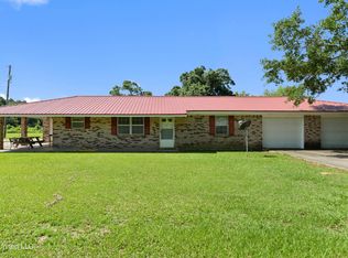 143 Pete Cochran Rd, Lucedale, MS 39452