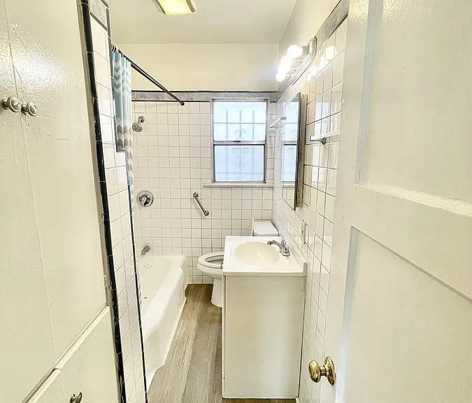 2838 W Vernon Ave — Photo 7