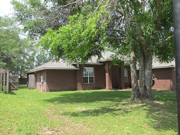3rd image of 3233 Massena Dr