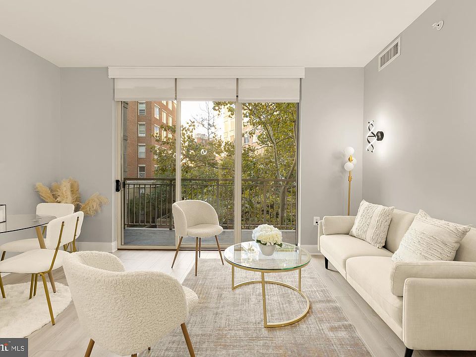 1st image of 820 N Pollard St APT 210