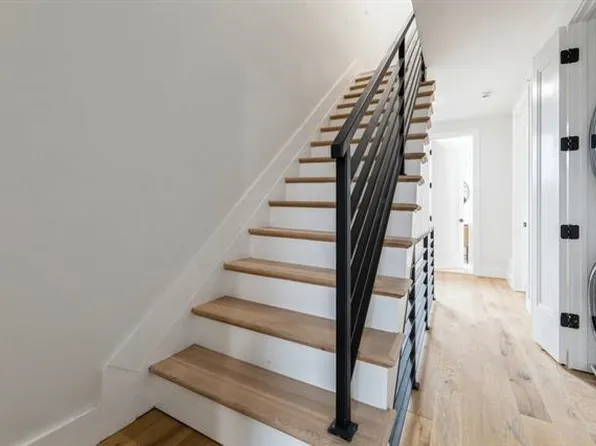 259 Liberty Avenue image 11 of 24