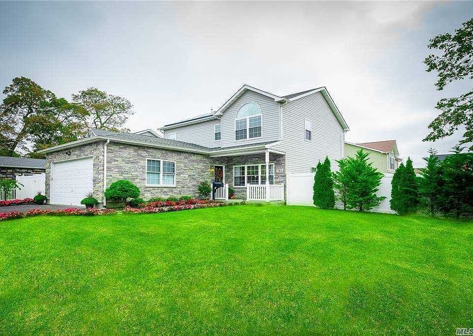 101 Livingston Ave, Babylon, NY 11702 Zillow