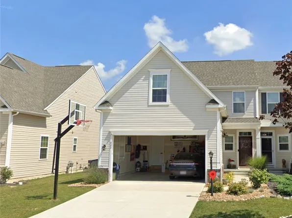 822 Robinson Dr, Lagrange, OH 44050