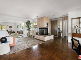 8137 Bianca Ave, Northridge, CA 91325