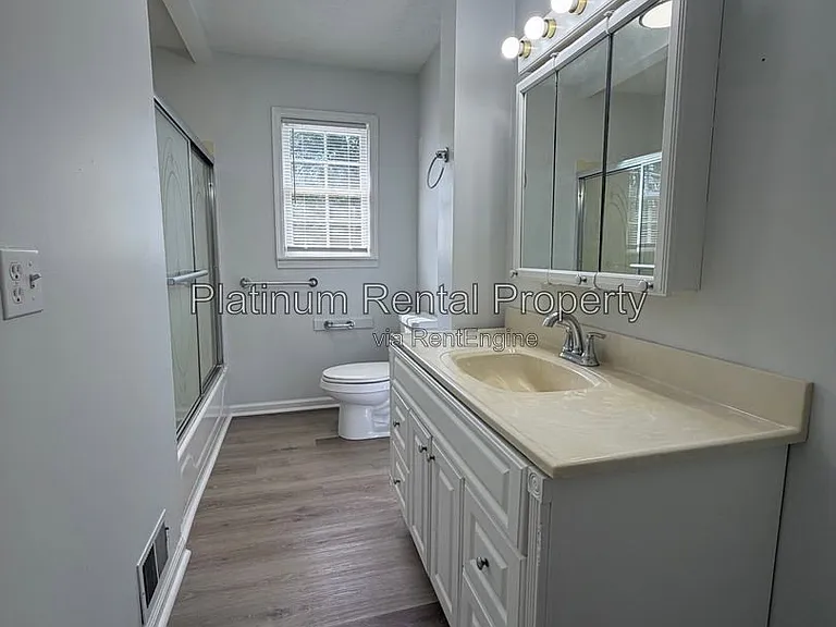 1868 Quarry Rd NW — Photo 20