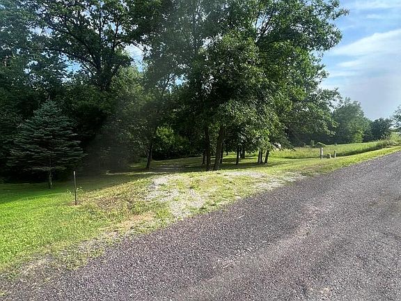 3rd image of 0 Dogwood Dr