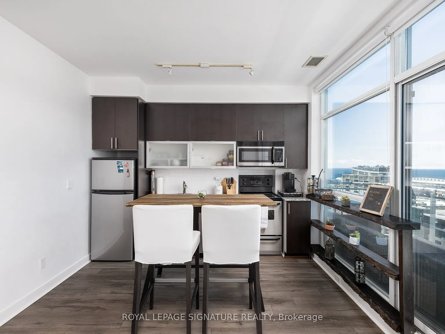1 bed, $2,450 — Photo 3