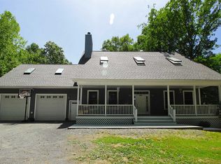 13 Fawn Meadows Ct, Ulster Park, NY 12487