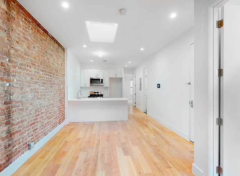 1250 Flatbush Ave #2 — Photo 2