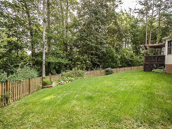 4th image of 6814 Bershak Ct