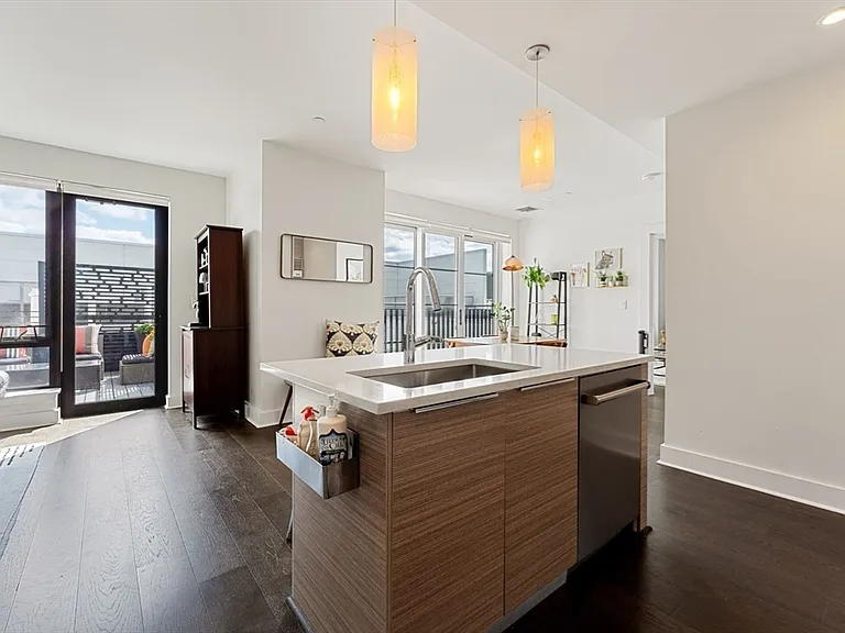 14 W Broadway #705 — Photo 3